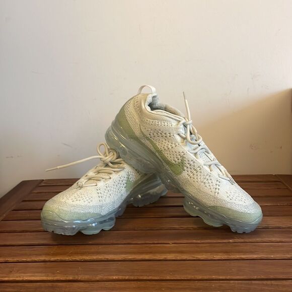 Nike Air Vapormax 2023 Flyknit Honeydew Men Size 8 Women Size 9.5(DV1678-300) - Picture 1 of 11